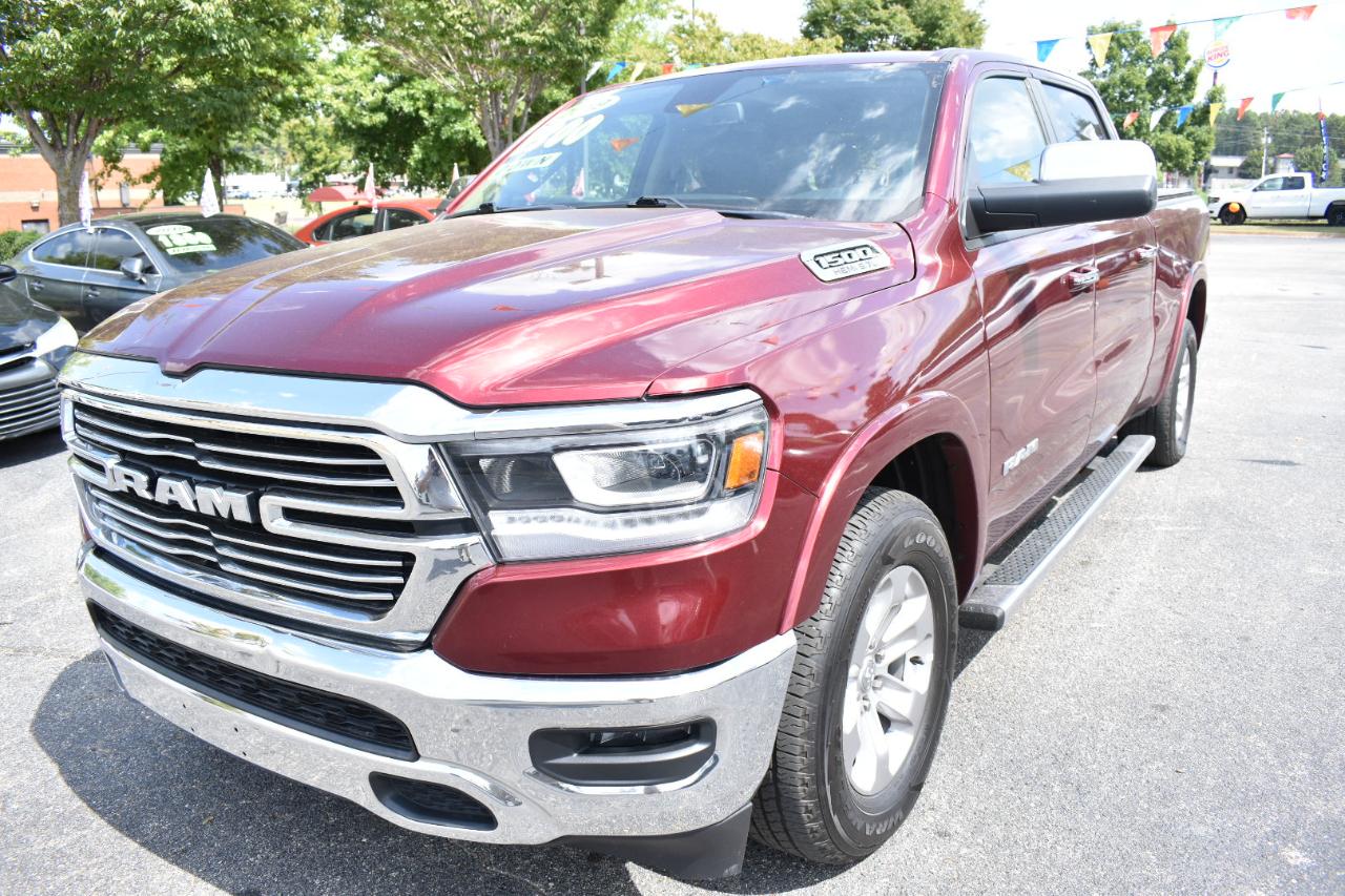 RAM 1500 Laramie 4x4 Crew Cab 6'4" Box 2019