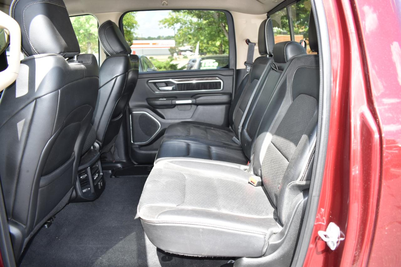 RAM 1500 Laramie 4x4 Crew Cab 6'4" Box 2019