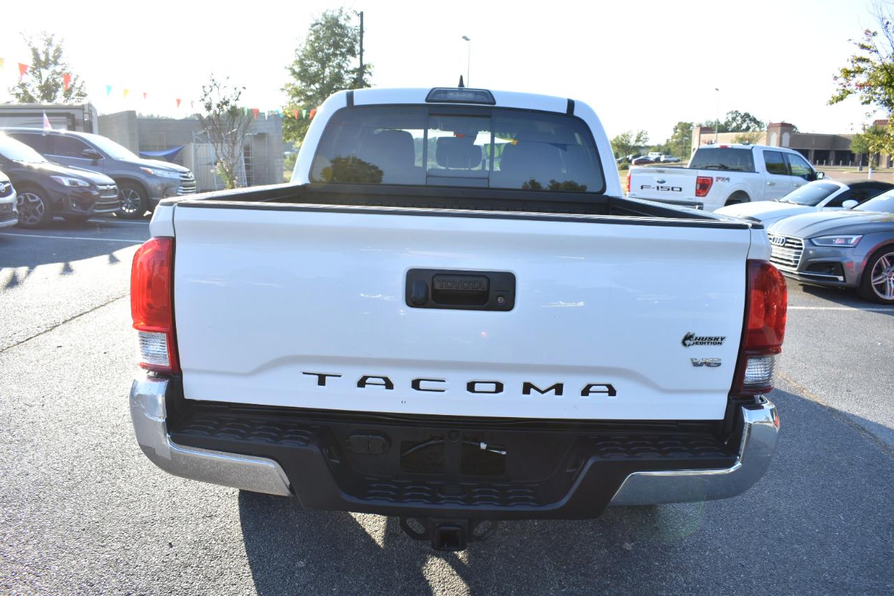 Toyota Tacoma 2WD TRD Off Road Double Cab 5' Bed V6 AT (Natl) 2019