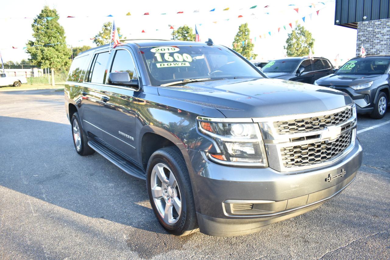 Chevrolet Suburban 2WD 4dr 1500 LS 2019