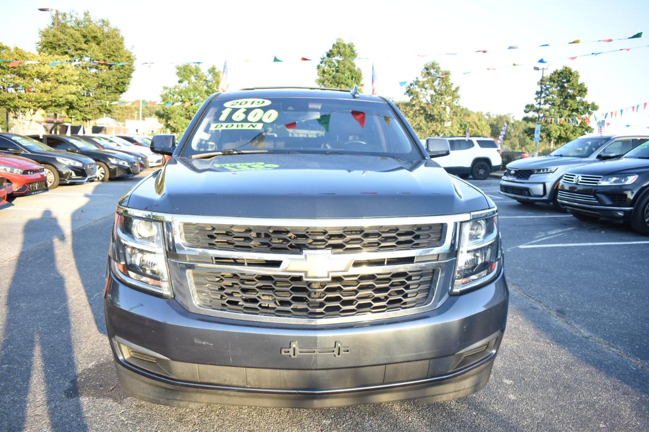 Chevrolet Suburban 2WD 4dr 1500 LS 2019