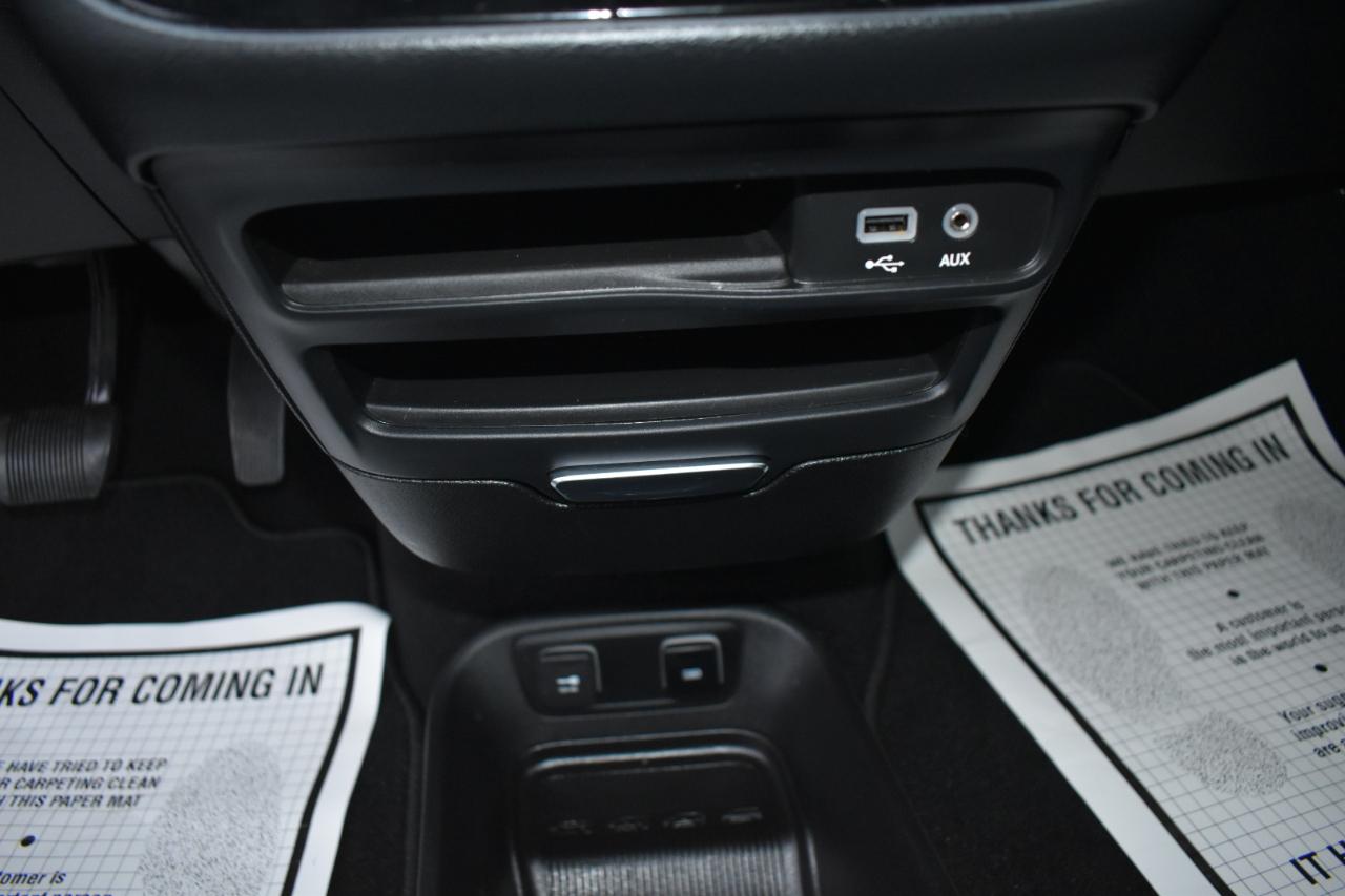 Chrysler Pacifica Touring FWD 2020