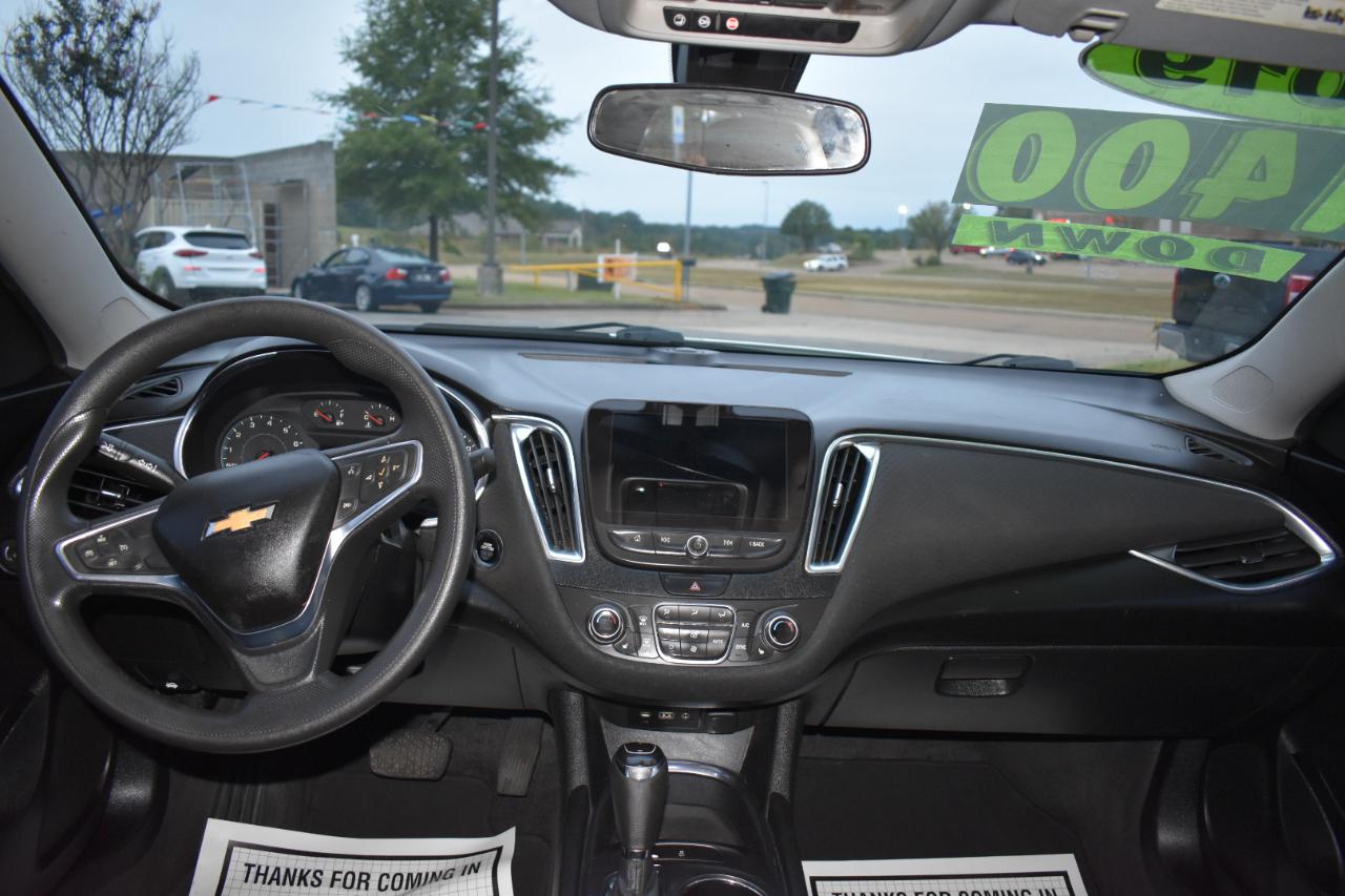 Chevrolet Malibu 4dr Sdn LT w/1LT 2019