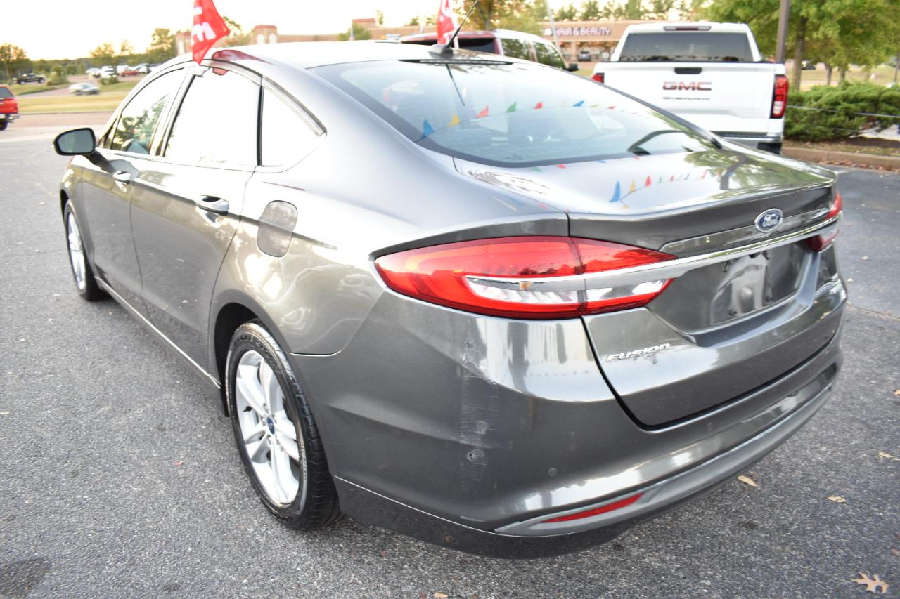 Ford Fusion SE FWD 2018