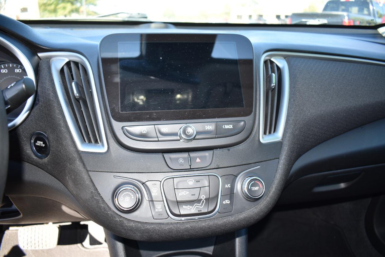 Chevrolet Malibu 4dr Sdn LS w/1FL 2024