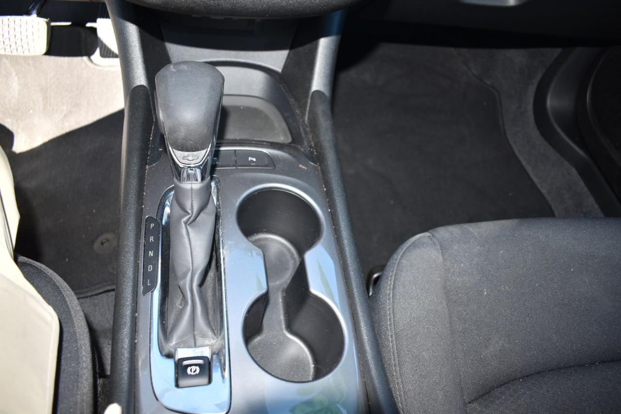 Chevrolet Malibu 4dr Sdn LS w/1FL 2024
