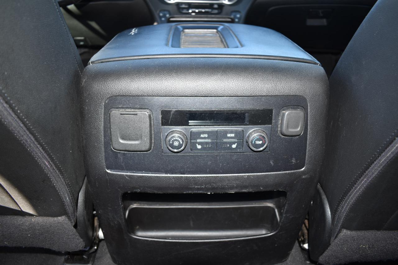 Chevrolet Tahoe 4WD 4dr Premier 2020