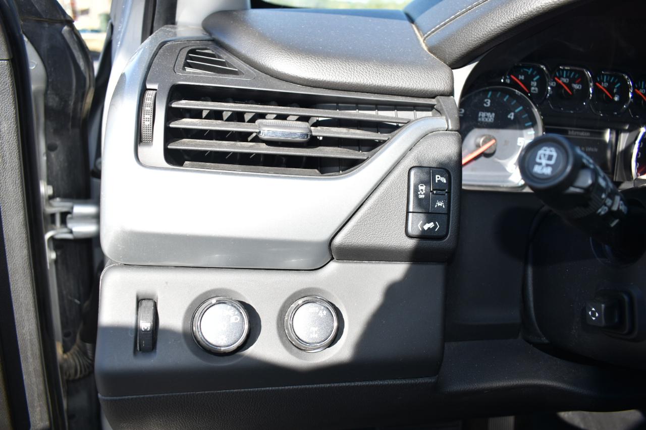 Chevrolet Tahoe 4WD 4dr Premier 2020