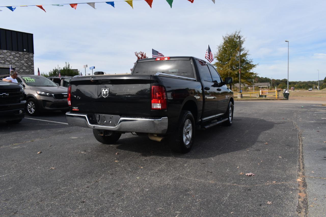 RAM 1500 Tradesman 4x2 Crew Cab 5'7" Box 2018