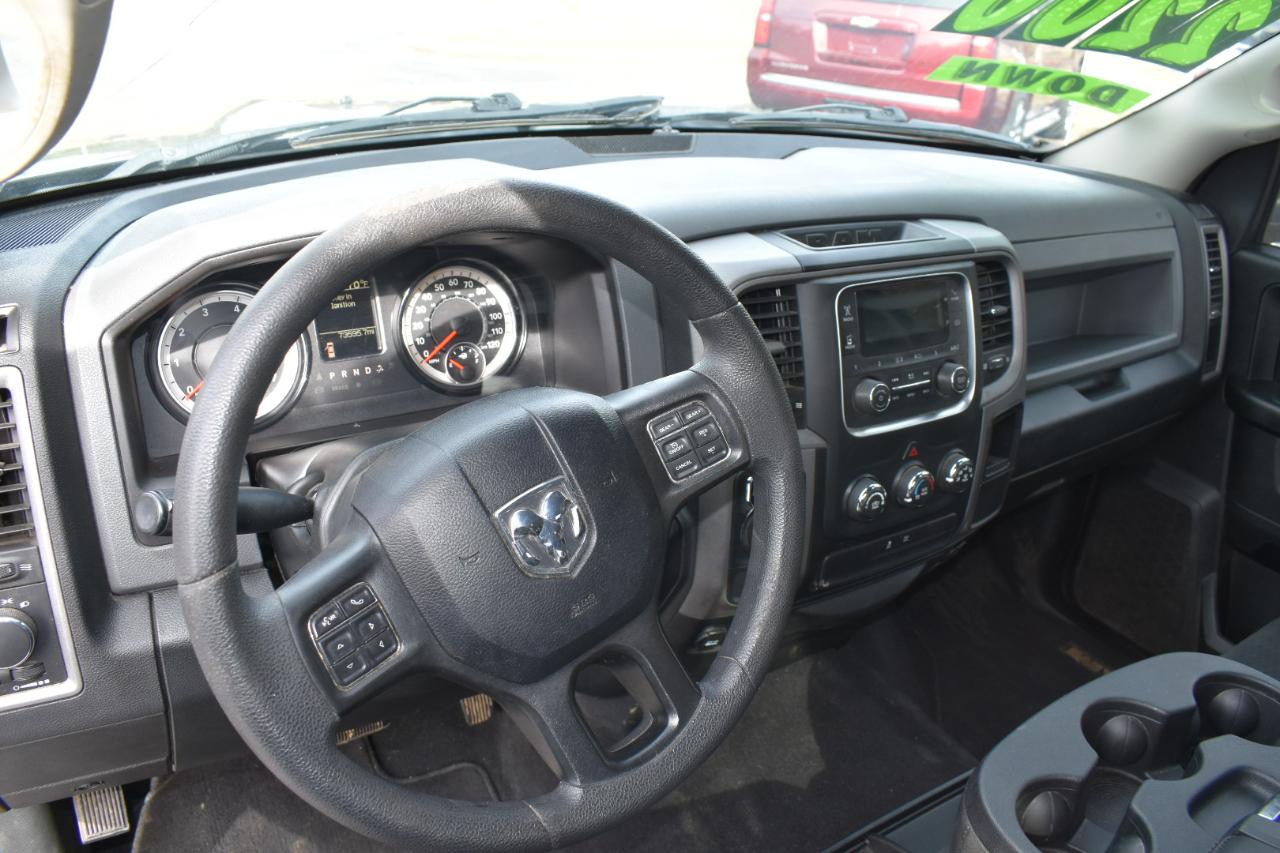 RAM 1500 Tradesman 4x2 Crew Cab 5'7" Box 2018
