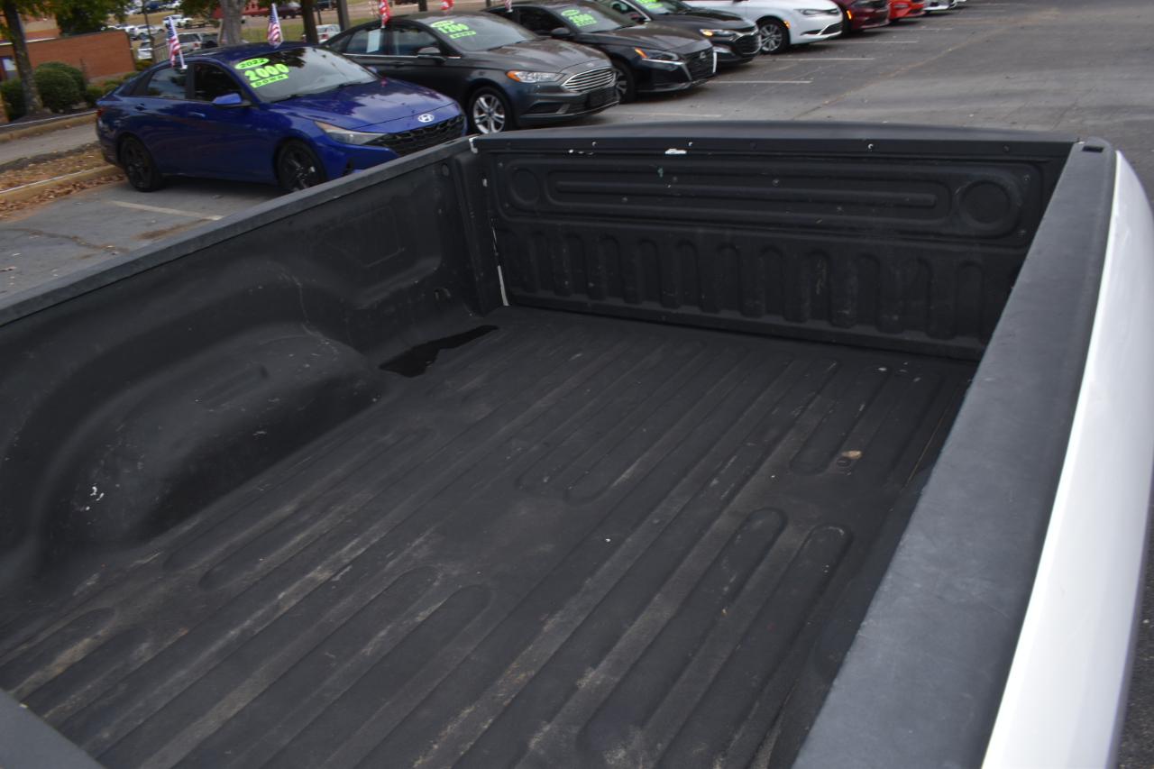 RAM 1500 Classic Tradesman 4x4 Crew Cab 6'4" Box 2024