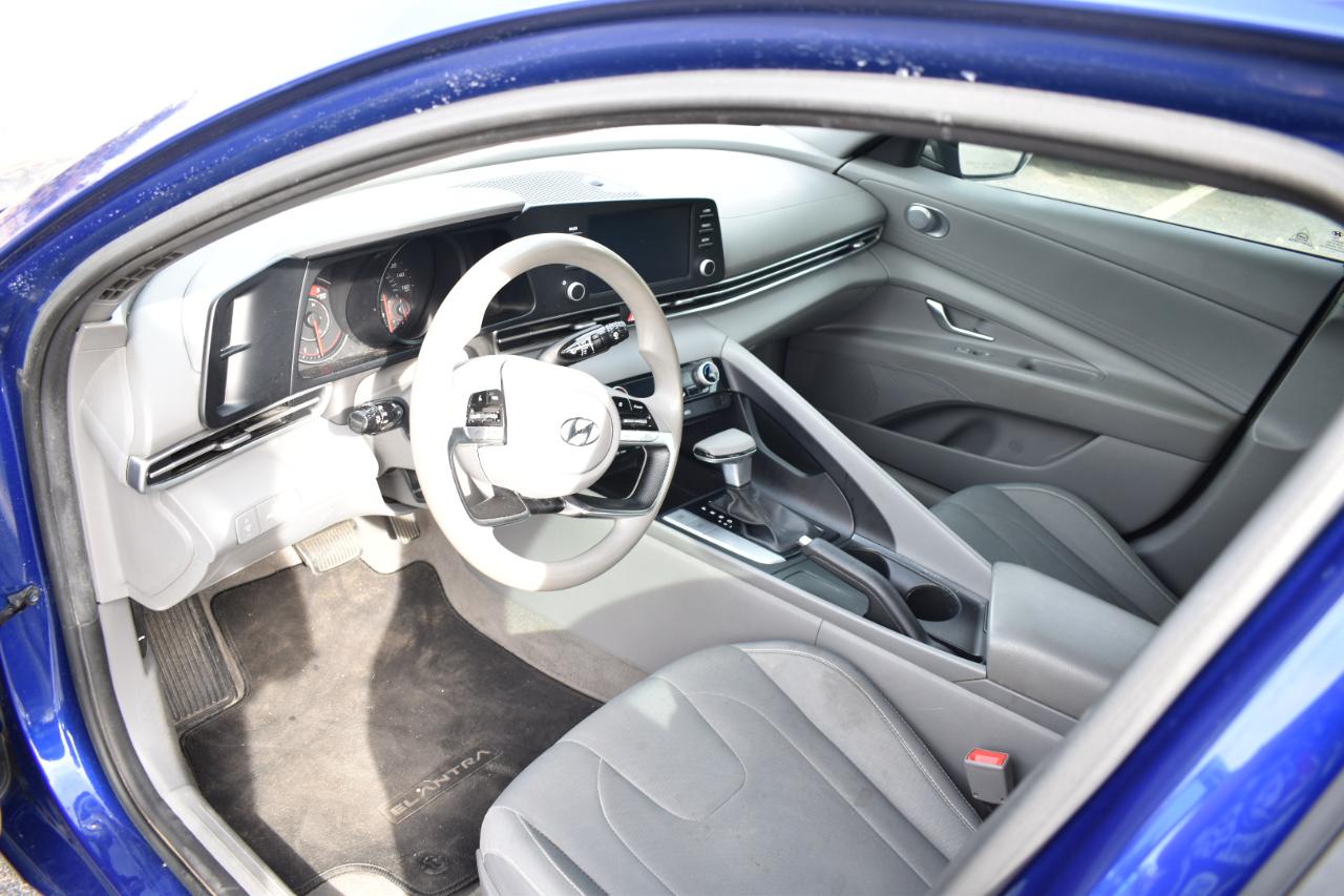 Hyundai Elantra SEL IVT 2022
