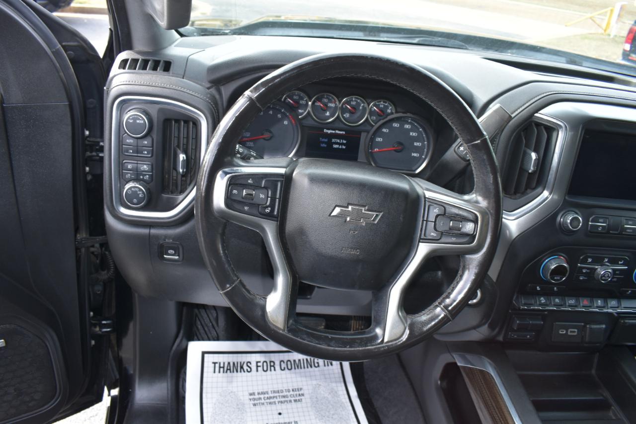 Chevrolet Silverado 1500 4WD Crew Cab 147" RST 2020