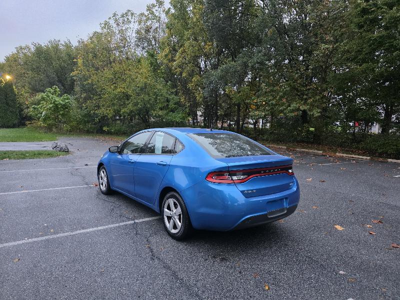 2015 Dodge Dart SXT photo 4