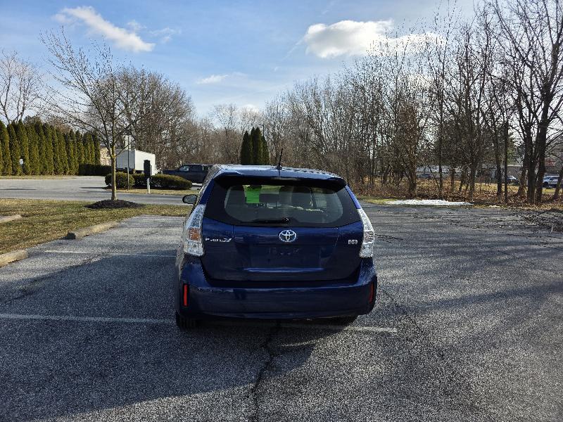 Toyota Prius V Three 2014
