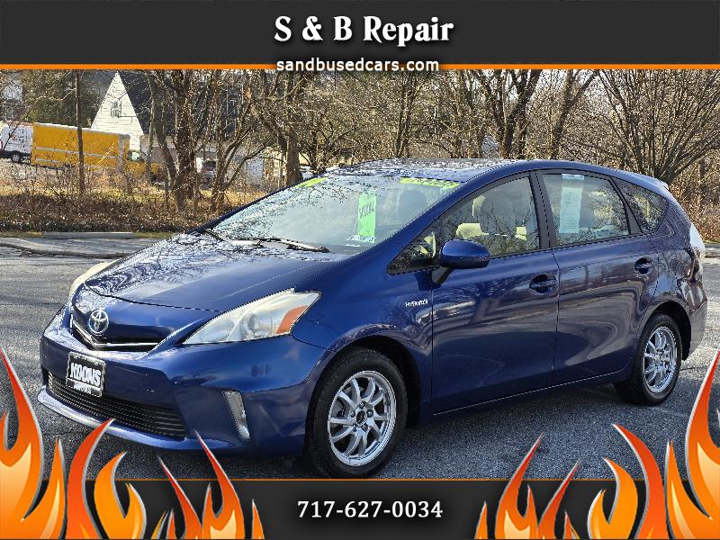 2014 Toyota Prius v Three