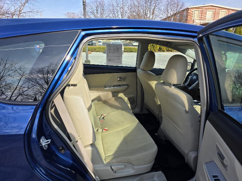 Toyota Prius V Three 2014