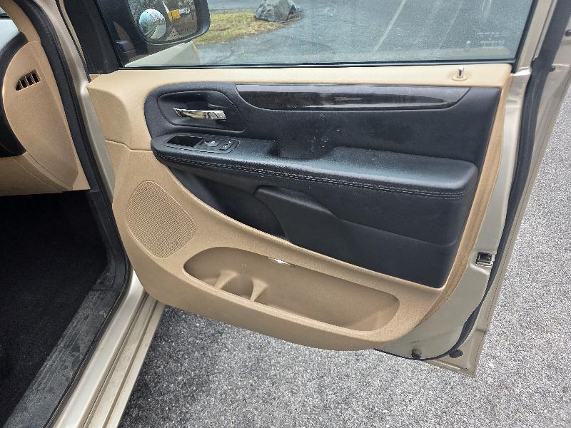 Dodge Grand Caravan SE 2015