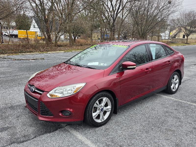 Ford Focus SE Sedan 2013