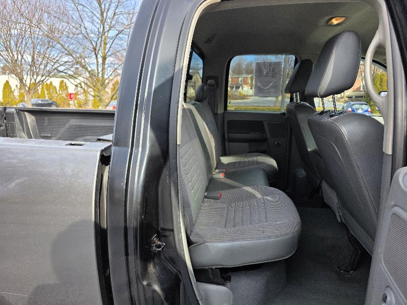 Dodge Ram 1500 SXT Quad Cab Long Bed 4WD 2008