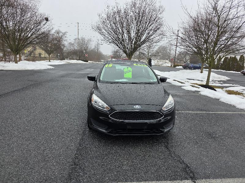 Ford Focus SE Hatch 2015