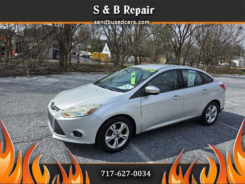 Ford Focus SE Sedan 2014
