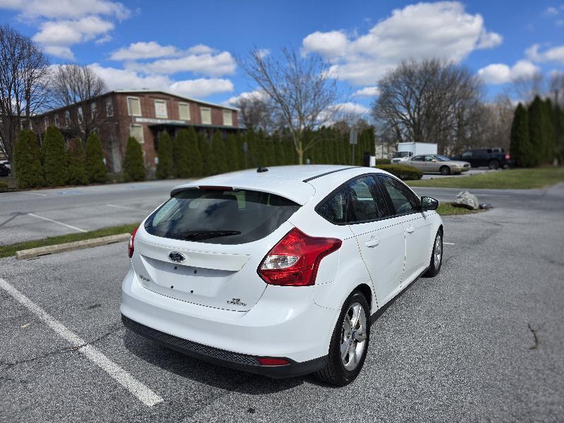 Ford Focus SE Hatch 2014