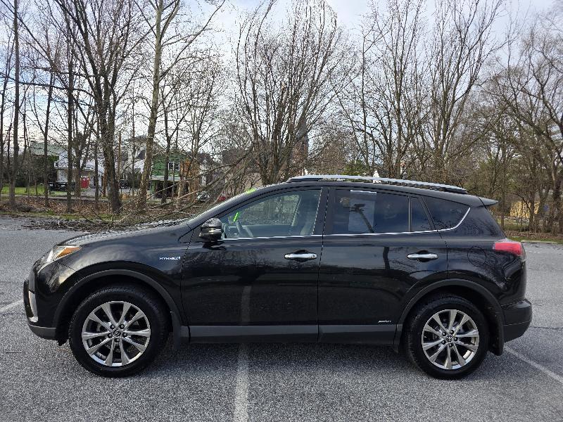 Toyota RAV4 Hybrid Limited 2017