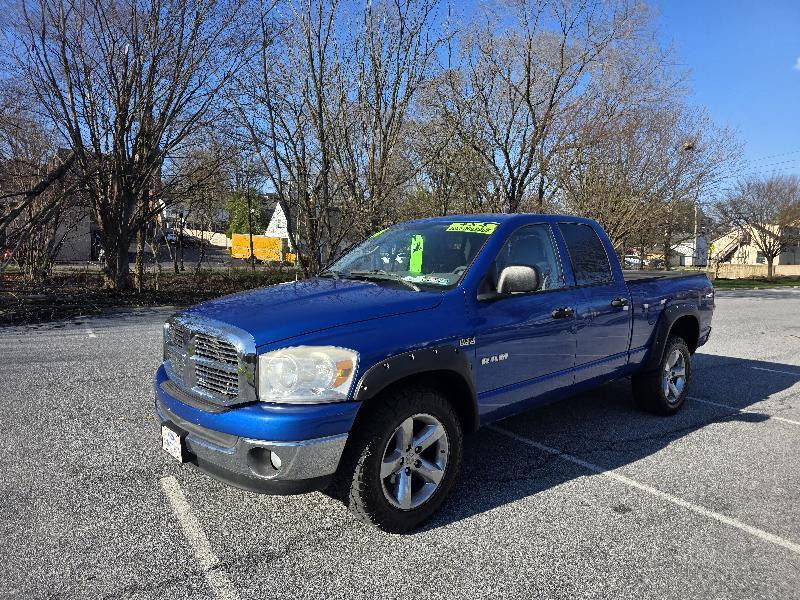 Dodge Ram 1500 SXT Quad Cab Long Bed 4WD 2008