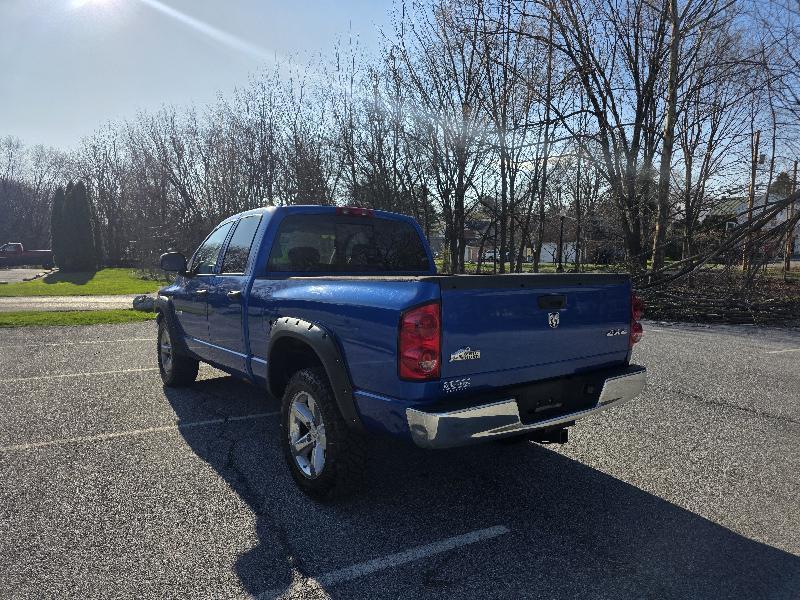 Dodge Ram 1500 SXT Quad Cab Long Bed 4WD 2008