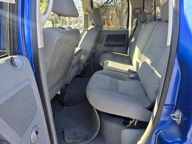 Dodge Ram 1500 SXT Quad Cab Long Bed 4WD 2008