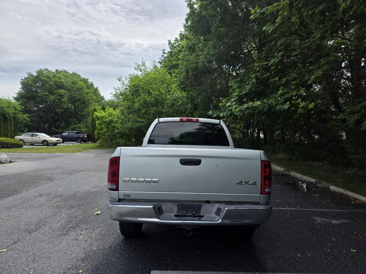 Dodge Ram 1500 ST Quad Cab Short Bed 4WD 2002