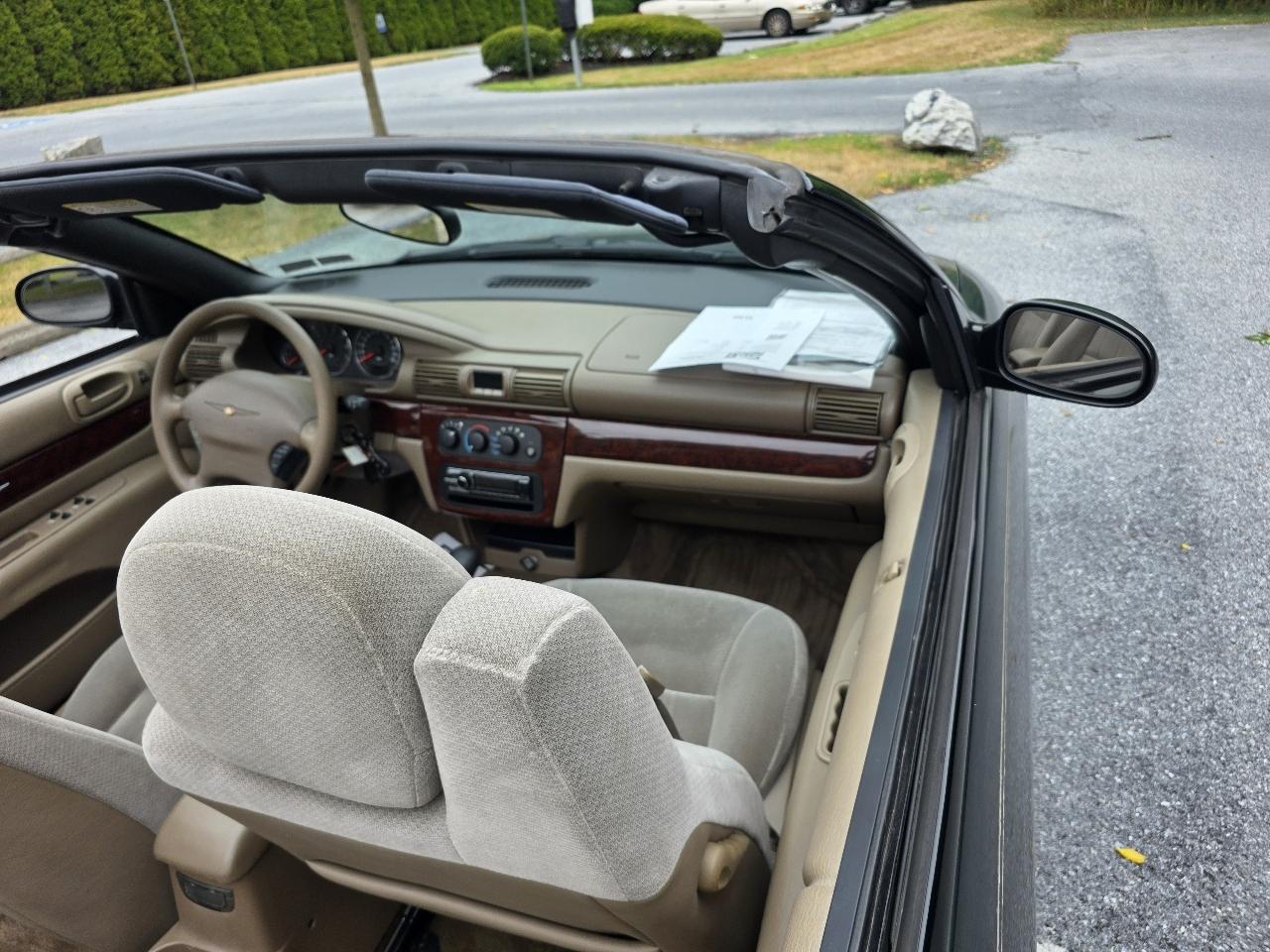 Chrysler Sebring LX Convertible 2001