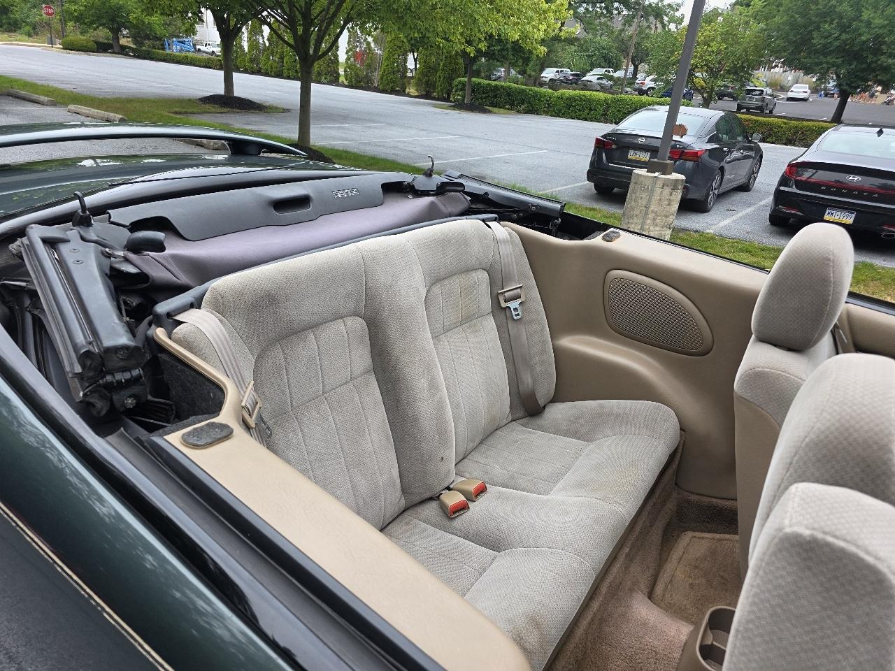 Chrysler Sebring LX Convertible 2001