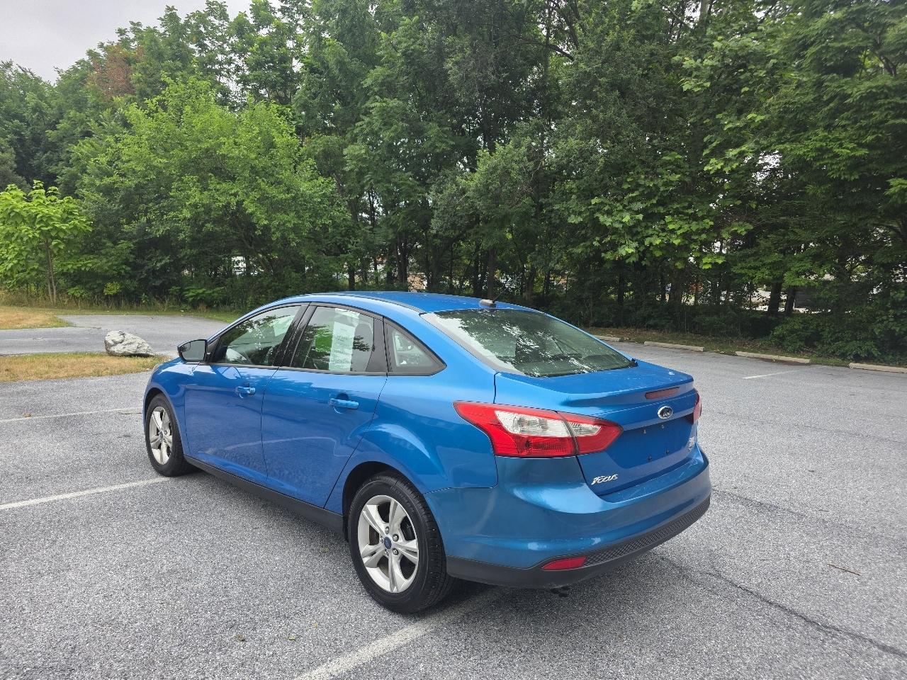Ford Focus SE Sedan 2013