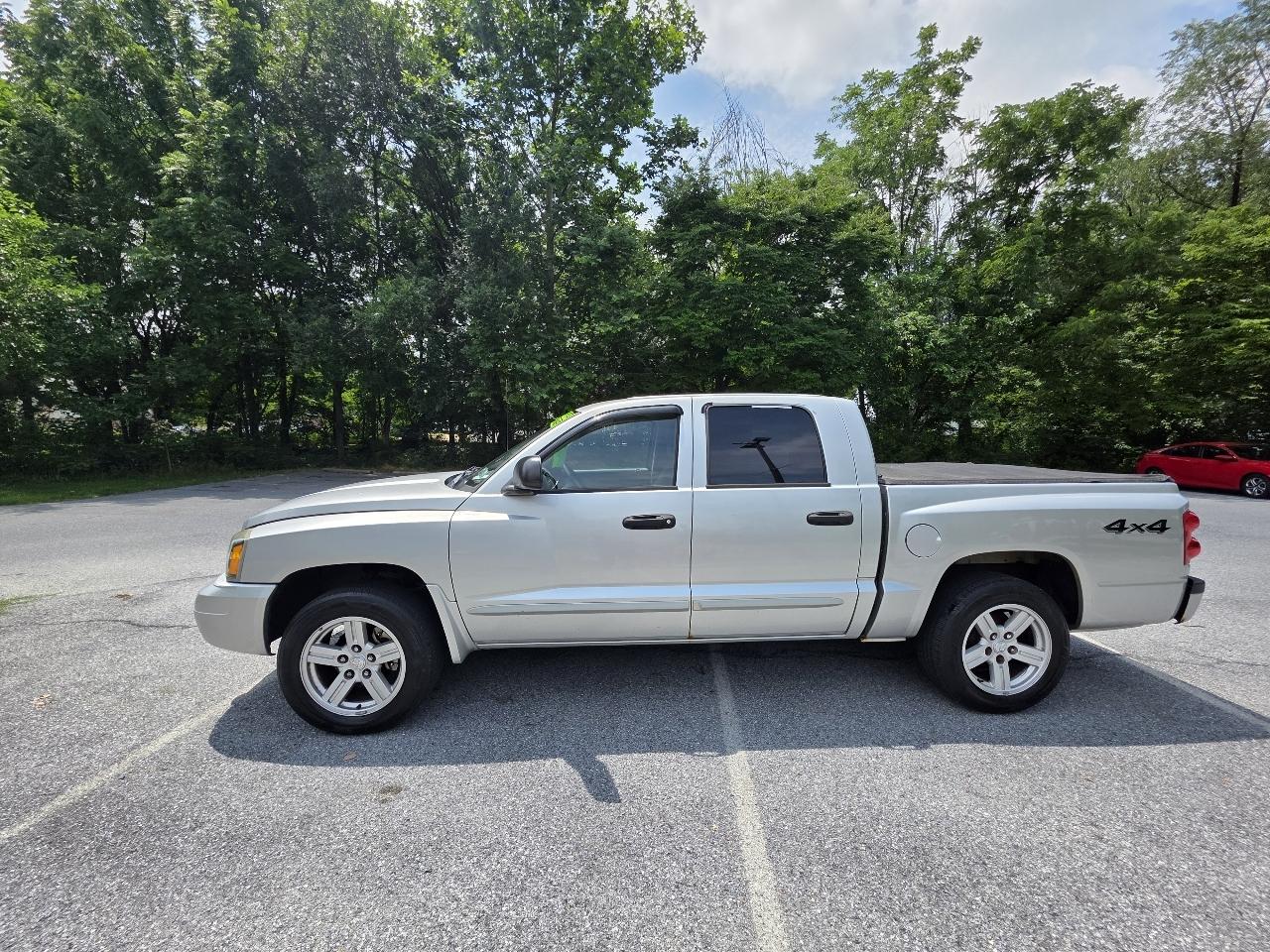 Dodge Dakota SLT Quad Cab 4WD 2007
