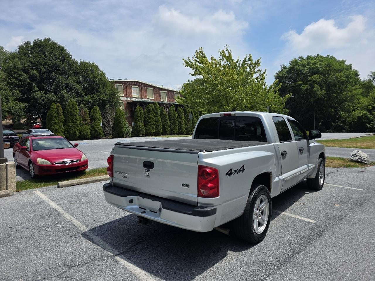 Dodge Dakota SLT Quad Cab 4WD 2007