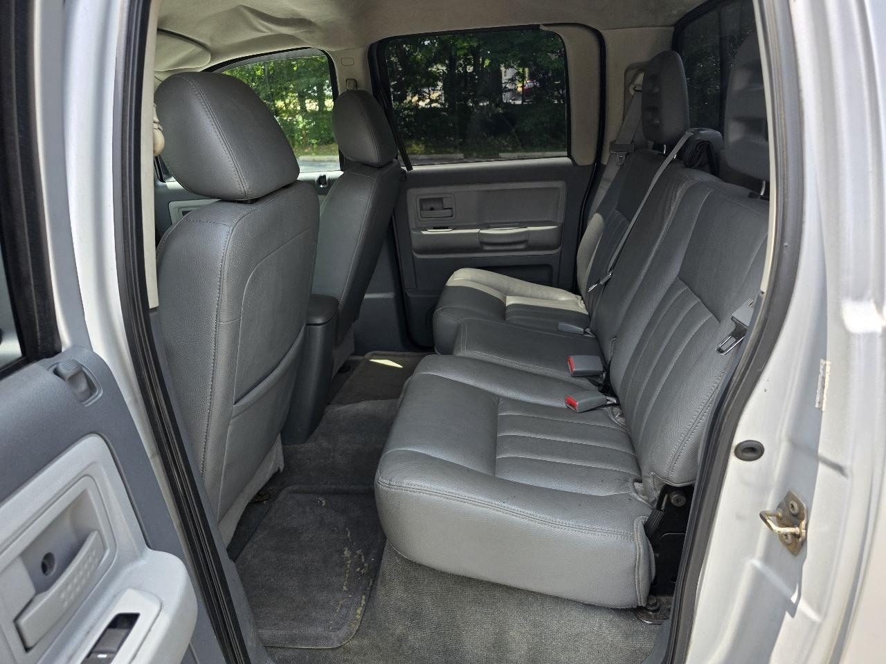 Dodge Dakota SLT Quad Cab 4WD 2007