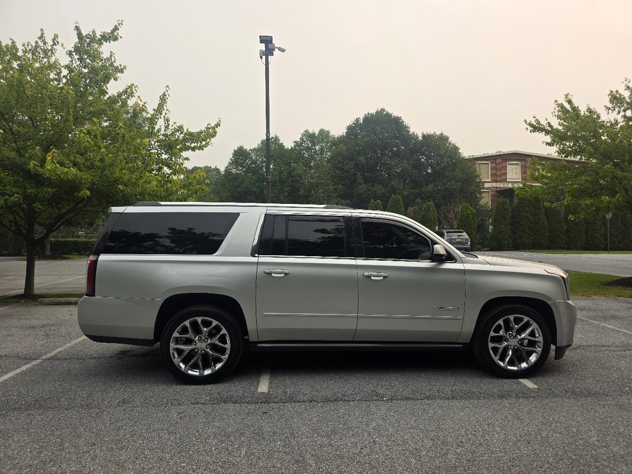 GMC Yukon Denali XL 4WD 2015