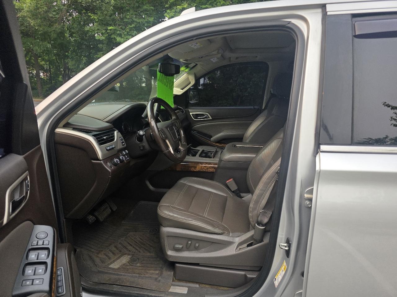GMC Yukon Denali XL 4WD 2015