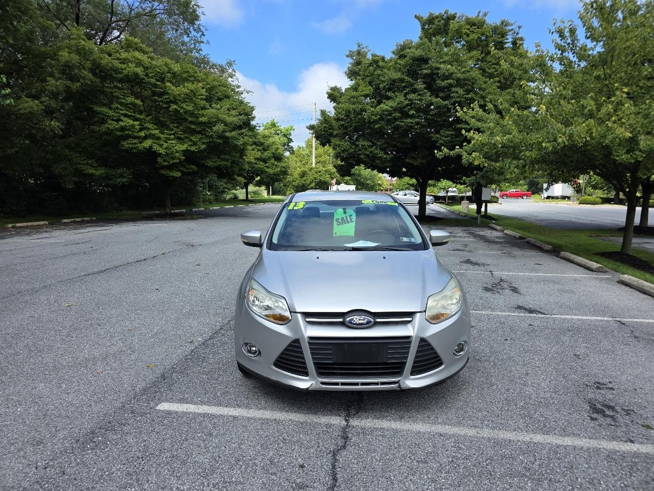 Ford Focus SE Sedan 2013