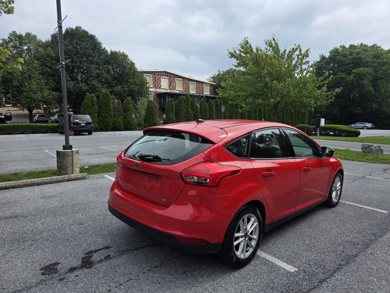 Ford Focus SE Hatch 2016