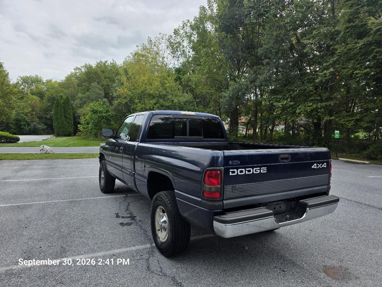 Dodge Ram 1500 Quad Cab Short Bed 4WD 2001