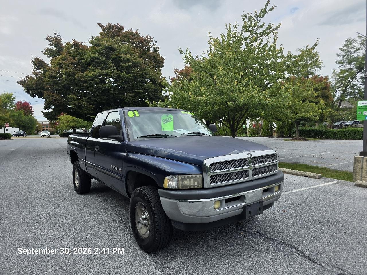Dodge Ram 1500 Quad Cab Short Bed 4WD 2001