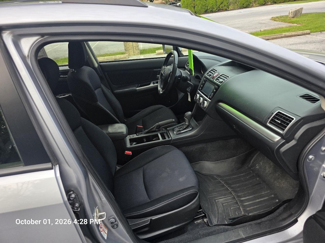 Subaru Impreza 2.0i Sport Premium PZEV CVT 5-Door 2015