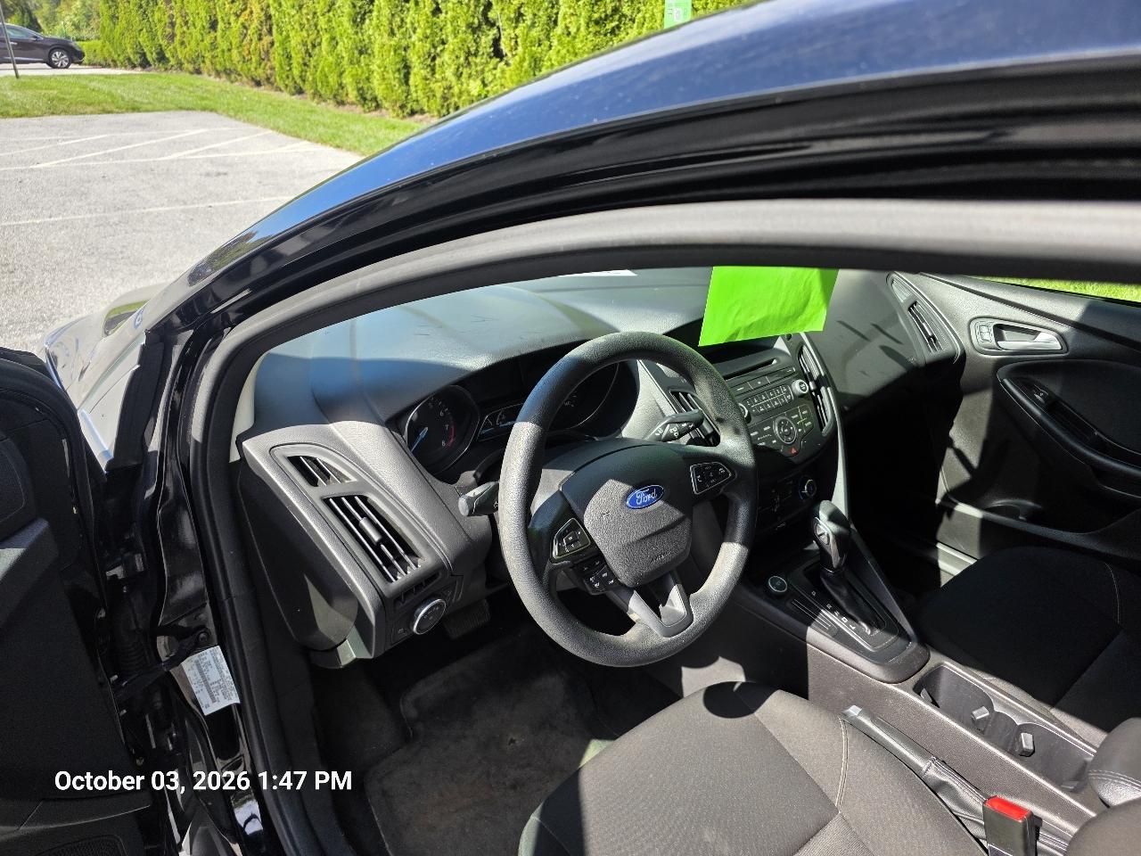 Ford Focus SE Sedan 2017