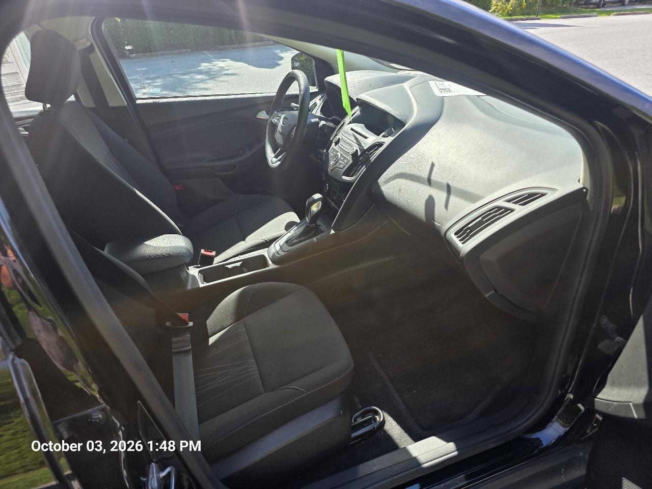 Ford Focus SE Sedan 2017