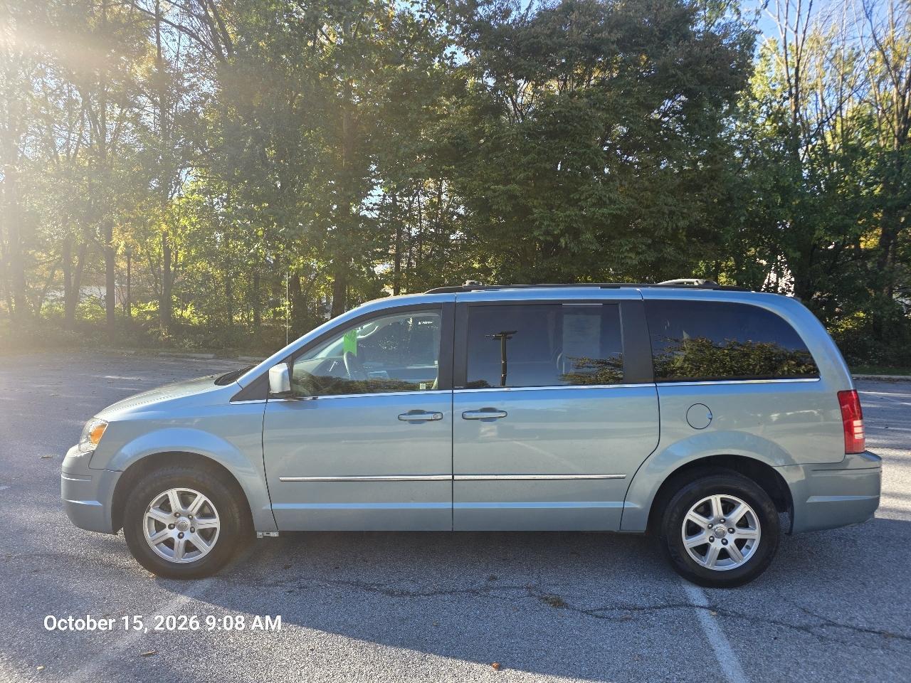 Chrysler Town & Country Touring 2010