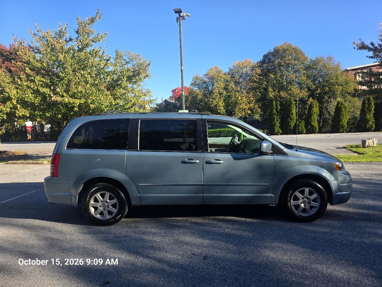 Chrysler Town & Country Touring 2010