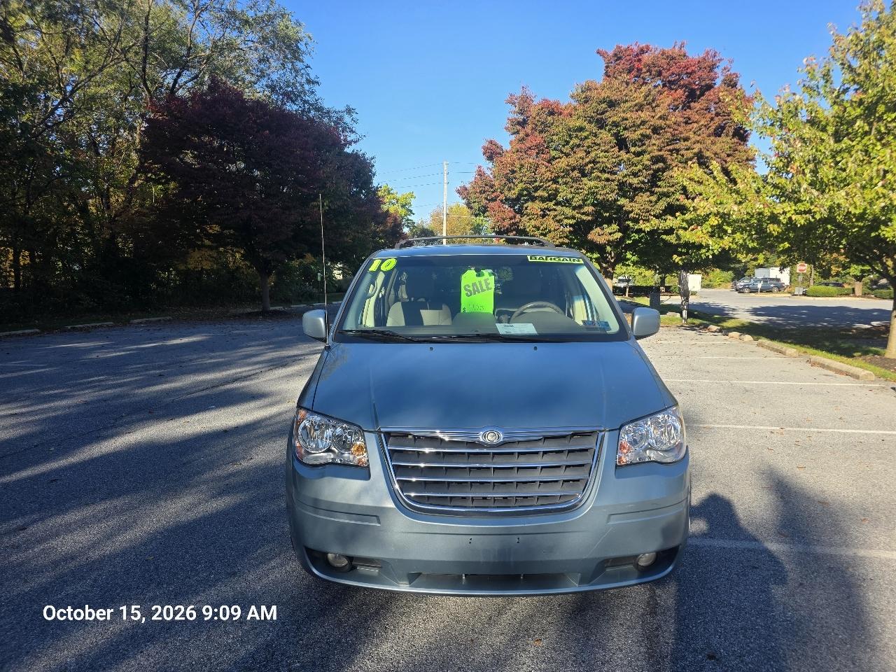 Chrysler Town & Country Touring 2010